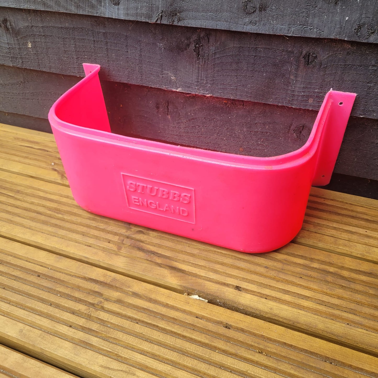 Excellent Condition Stubbs Stable Tidy in Pink
