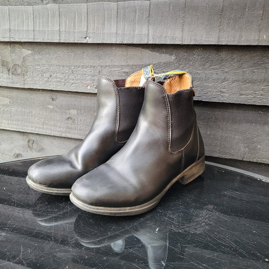 Black Moretta Boots (Kids Size 2)