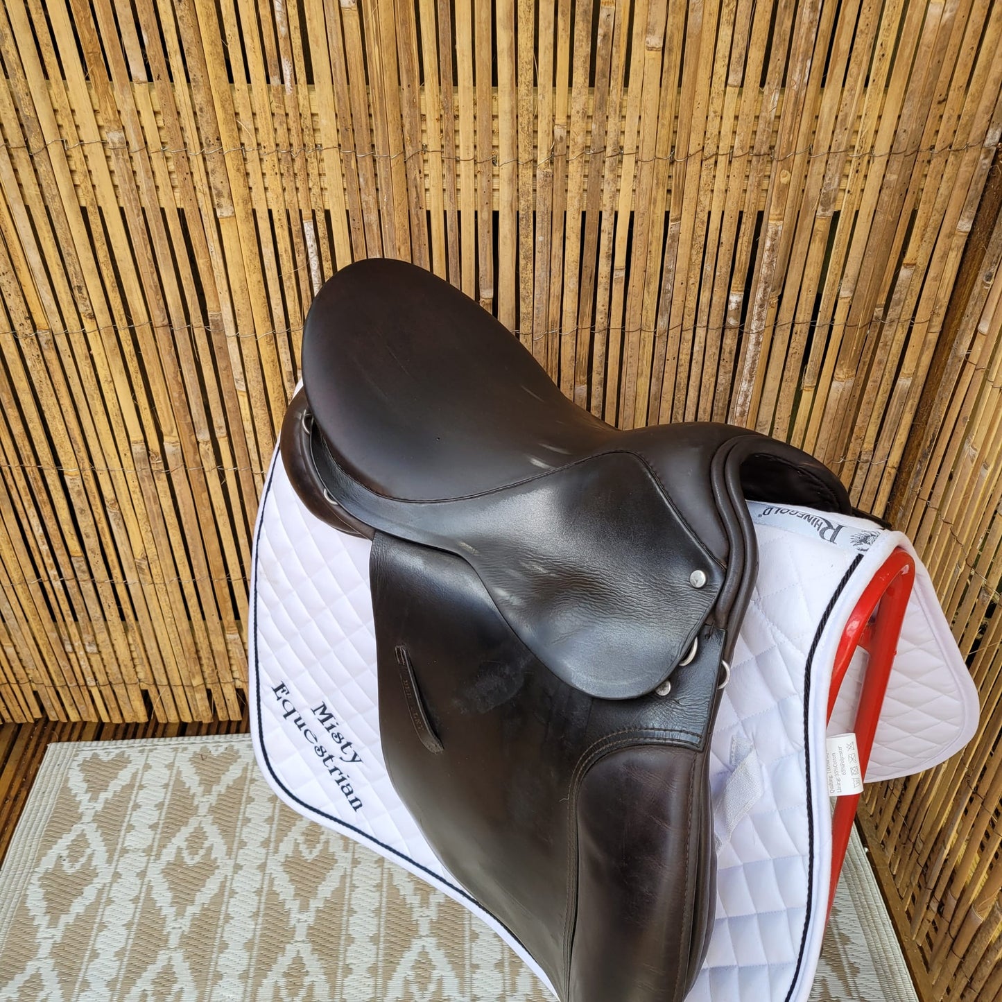 Berkeley 17" Wide Brown English Leather Saddle