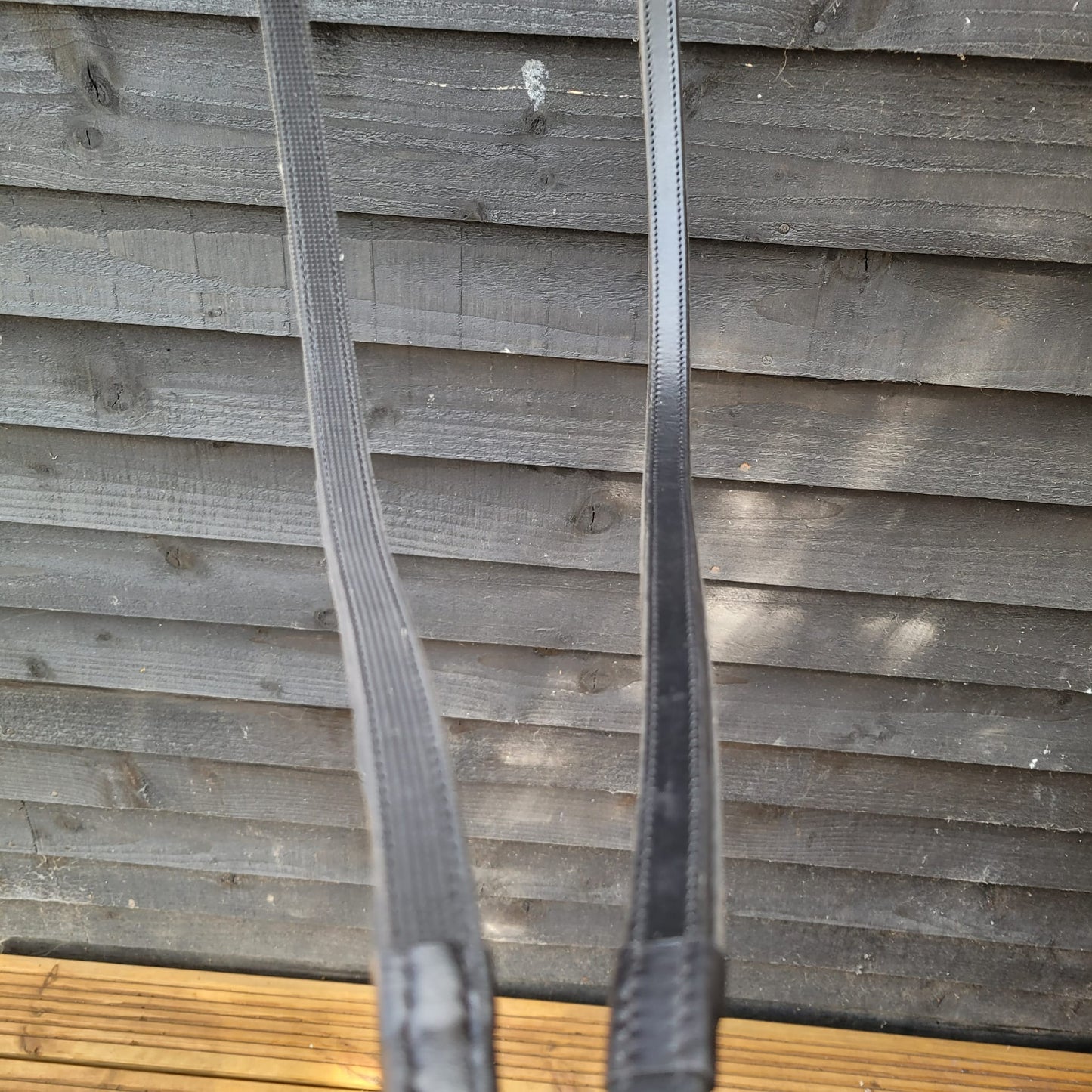 NEW Hy Half Rubber Black Reins Size Full