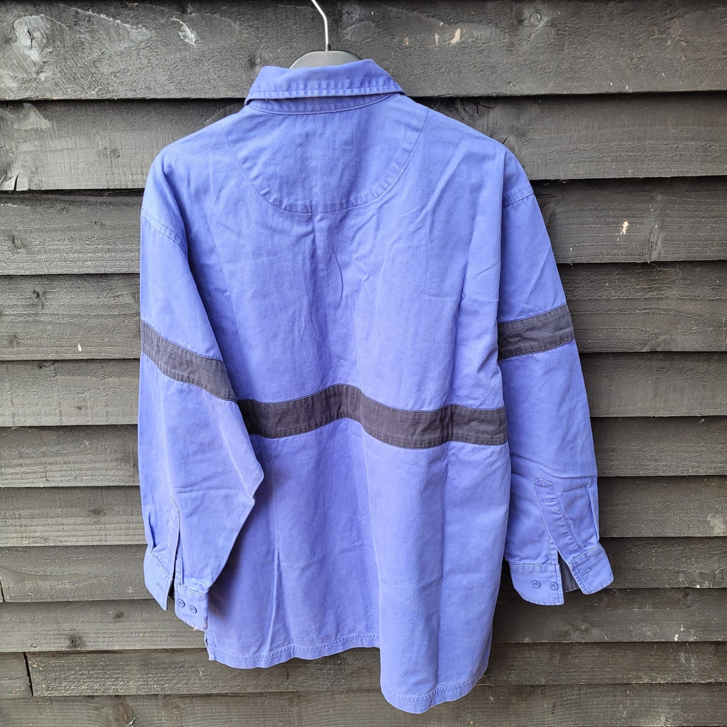 Shires Size M Rugby Style Top