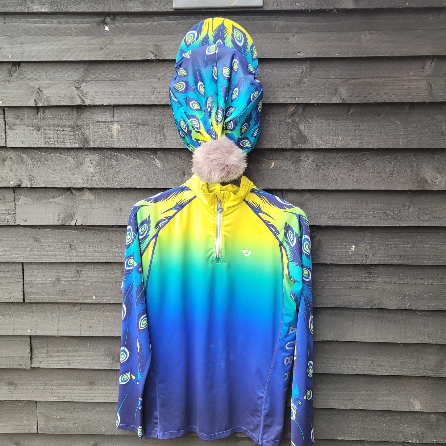 Aubrion Cross Country Top (Size L) & Matching Silk